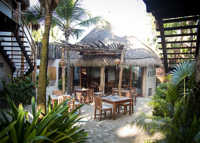 Hotel Encantada